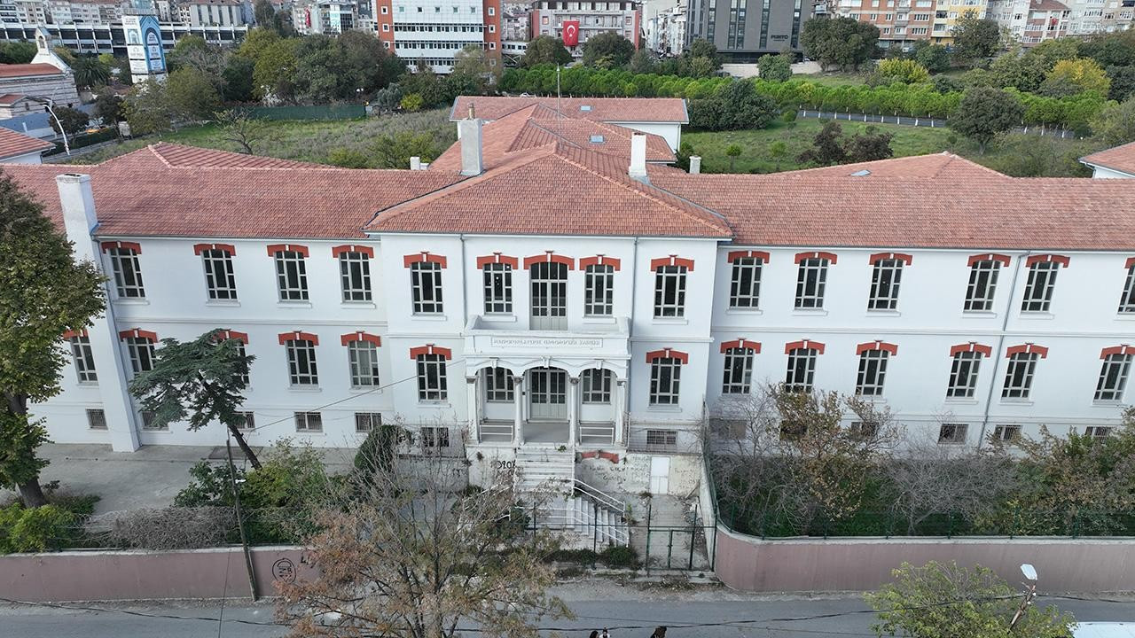 Balıklı Rum Hastanesi'ne operasyon: 7 gözaltı kararı