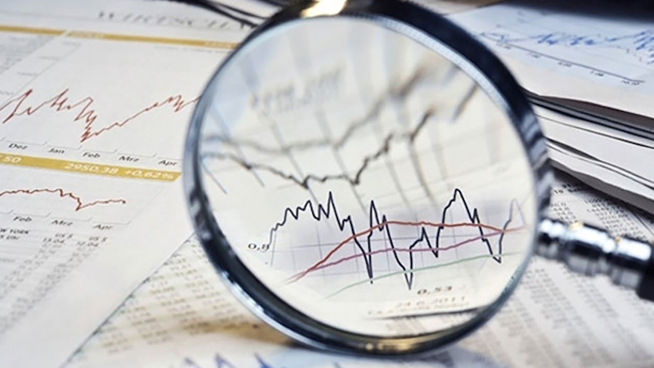 Bloomberg analizi: Ekonomik yavaşlama TCMB'ye faiz indirim alanı açıyor