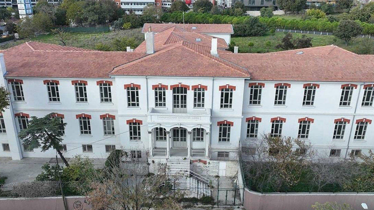 Balıklı Rum Hastanesi'ndeki "sahte reçete" operasyonu: Üç kişi tutuklandı
