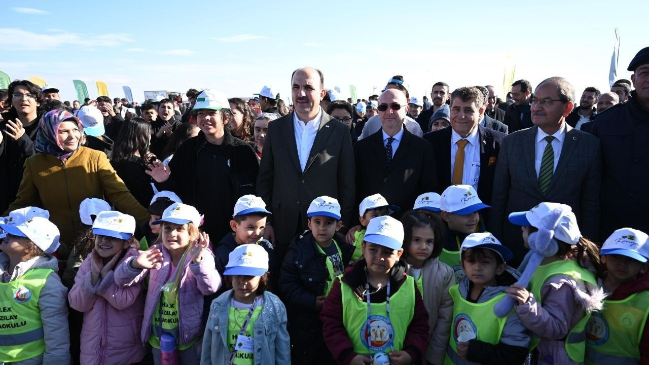 Konya’da geleceğe nefes: 15 bin fidan toprakla buluştu