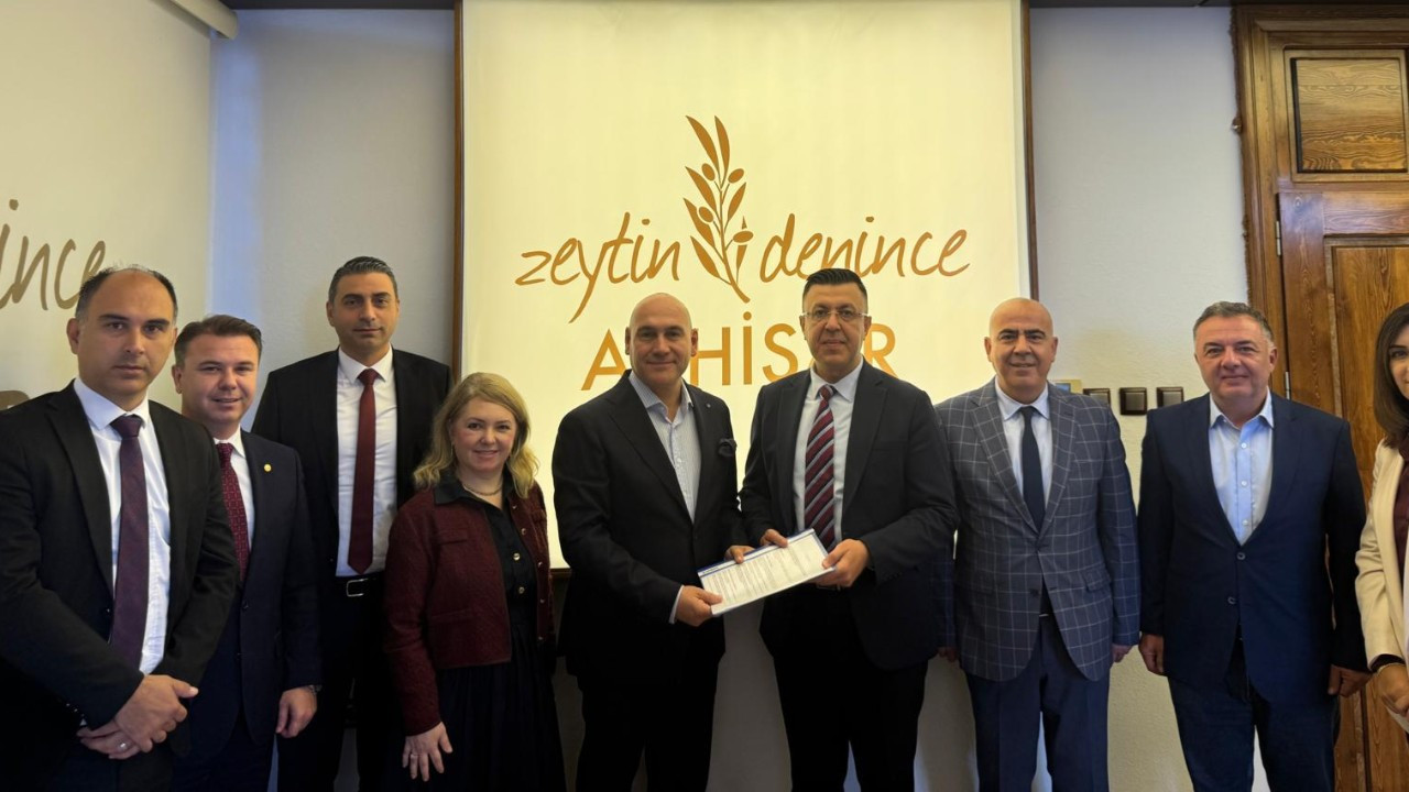 Akhisar Ticaret Borsası ile Vakıfbank’tan sektöre nefes olacak anlaşma