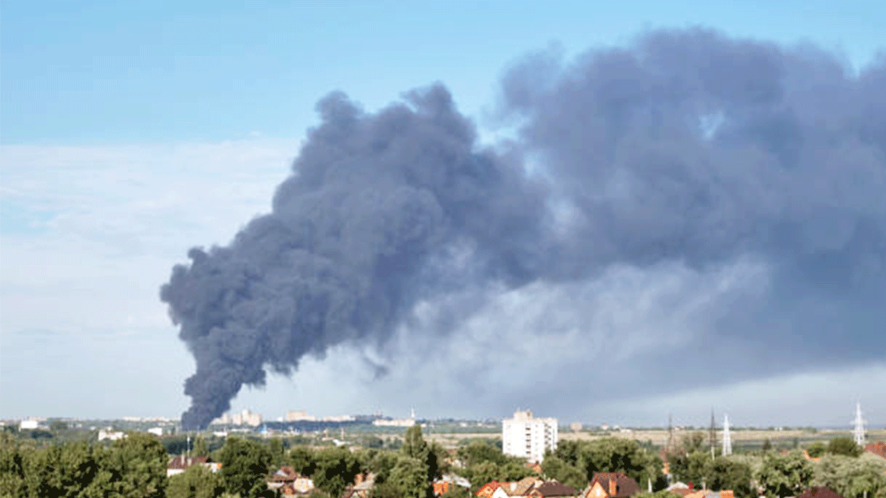 İsrail, Gazze’nin güneyine yoğun ateş açtı