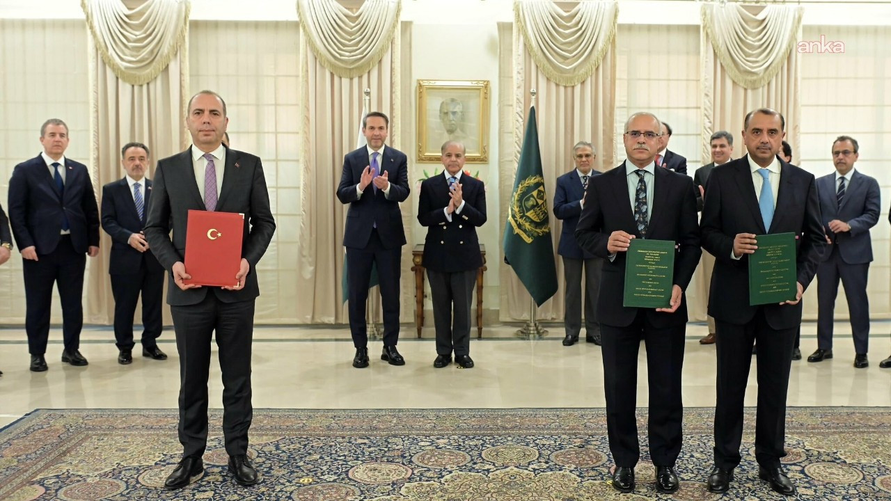 Bakan Bayraktar duyurdu: TPAO, Pakistan'da 5 sahada hidrokarbon arayacak