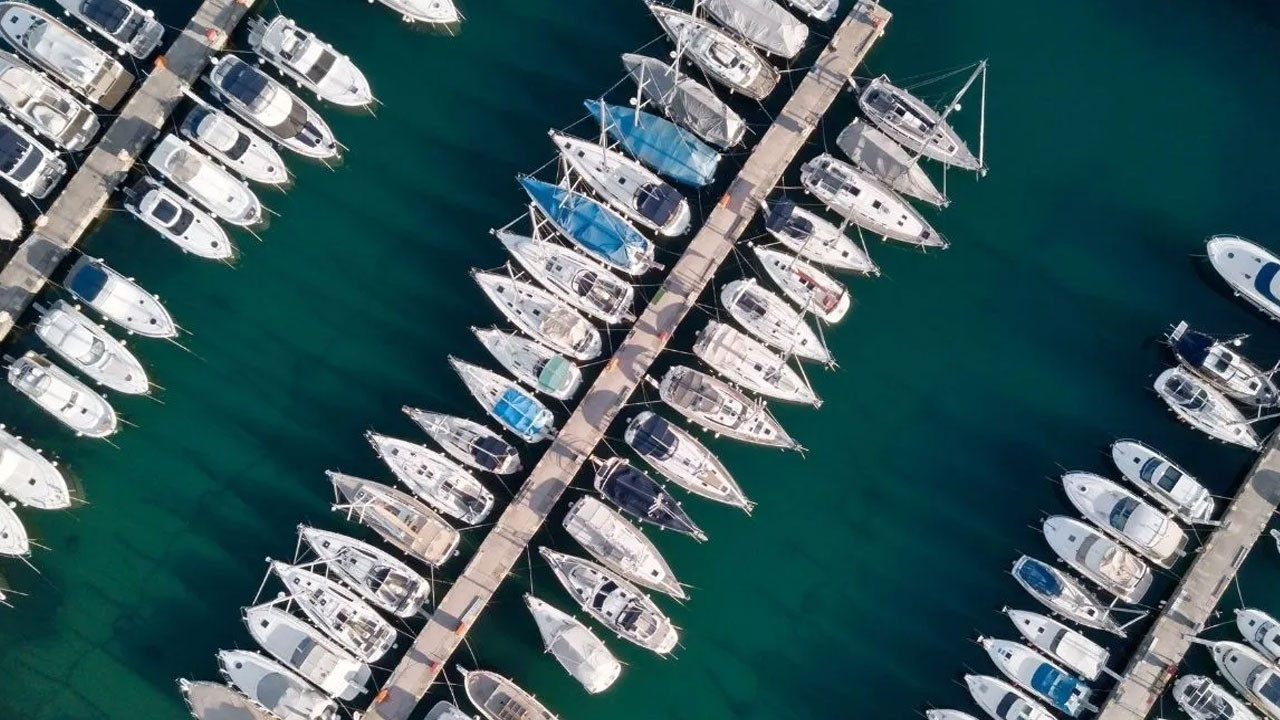 Koç Holding, Göcek'te iki marinayla bağlı otellerin işletme hakkını devraldı