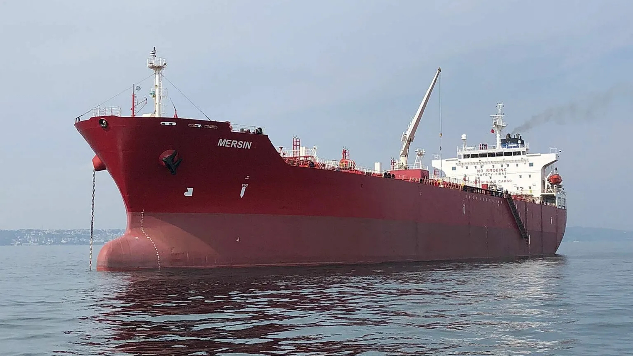 Türk denizcilik devi Rusya'ya tüm operasyonlarını durdurduğunu açıkladı!