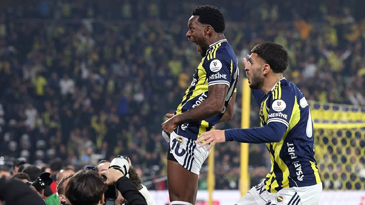 Galatasaray, Fenerbahçeli John Duran'ın gol sevinciyle ilgili suç ihbarında bulundu