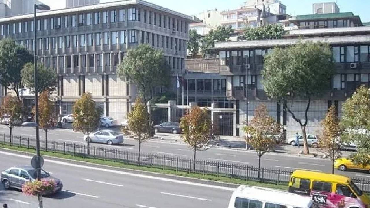 Unkapanı’ndaki SGK binası lüks otel oluyor