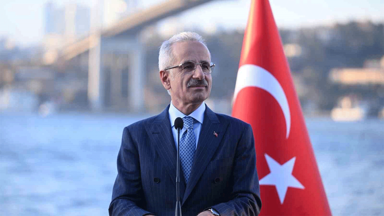 Bakan Uraloğlu: Kasım’da limanlarda 46 milyon 863 bin 236 ton elleçlendi