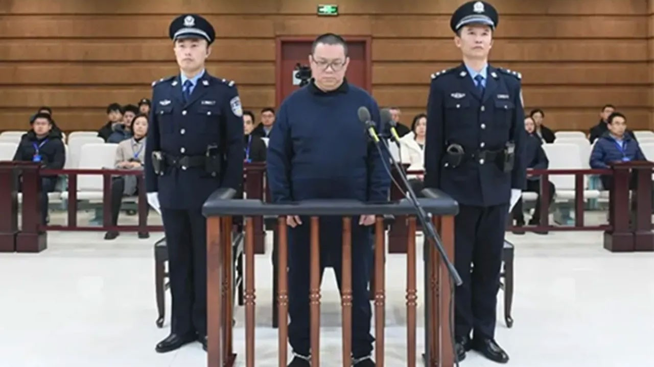 Çin'de kamuya ait varlık yönetim şirketinin eski yöneticisi Bai idam edildi