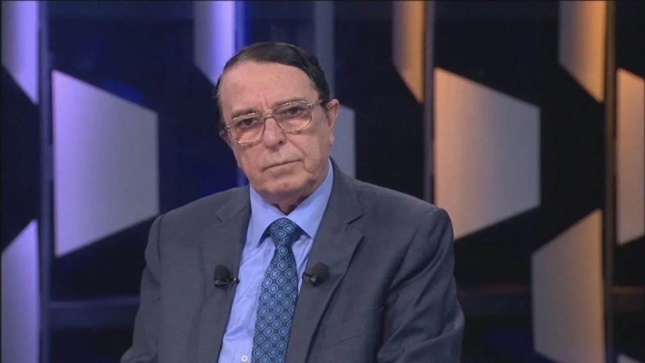 Suriye'nin eski Kültür Bakanı Riyad Nassan Aga hayatını kaybetti