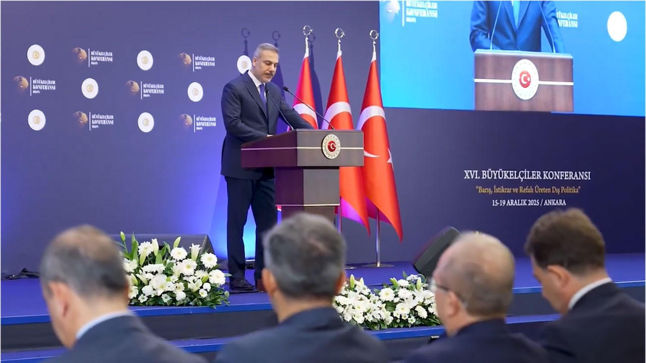 Dışişleri Bakanı Fidan, büyükelçilerle bir araya geldi