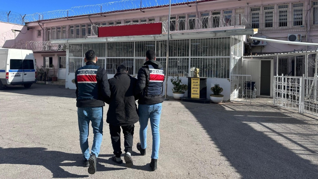 Kırmızı bültenle aranan DEAŞ üyesi Gaziantep’te yakalandı