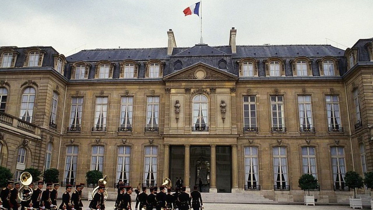 Louvre Müzesi'nin ardından Elysee Sarayı da soyuldu: Gümüşçübaşı tutuklandı