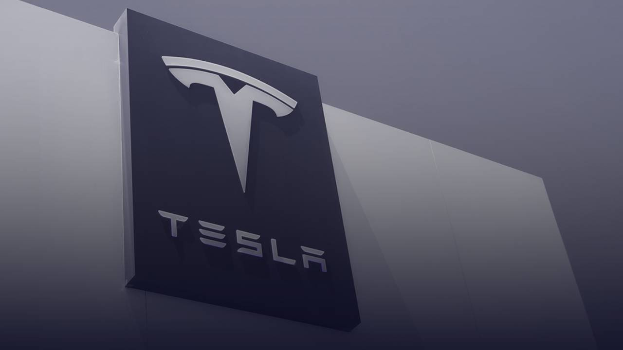 AB ülkelerinde Tesla satışları azalmaya devam ediyor