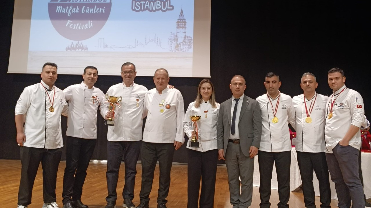 ESBAŞ aşçıları uluslararası yarışmadan altın ünvanlarla döndü