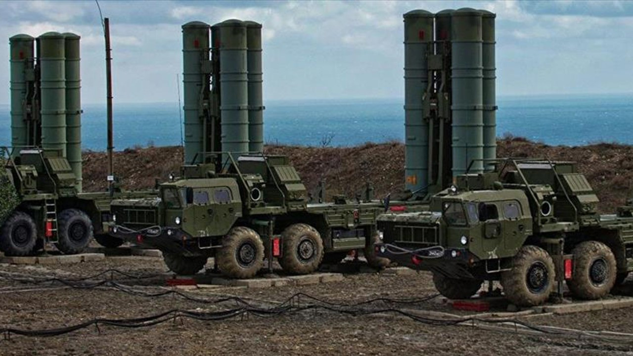 TIME: S-400 kararı Türkiye'ye ağır maliyetlere neden oldu