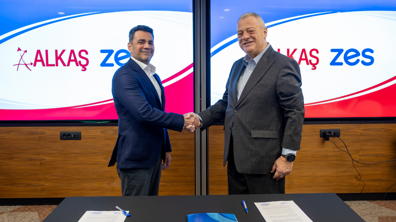 Zes, Alkaş ile AVM’lerde şarj istasyonu ağını büyütüyor