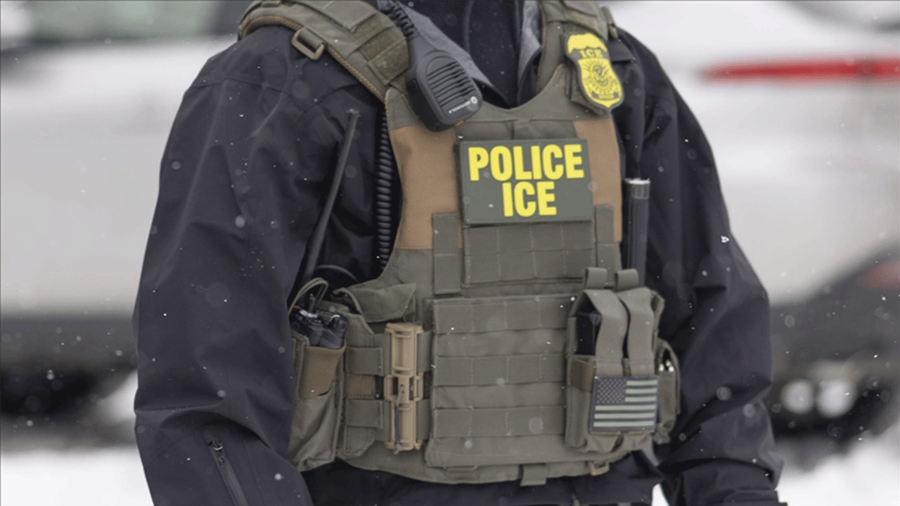 Maryland’de ICE görevlilerine doğru araç süren kişi vurularak yaralandı