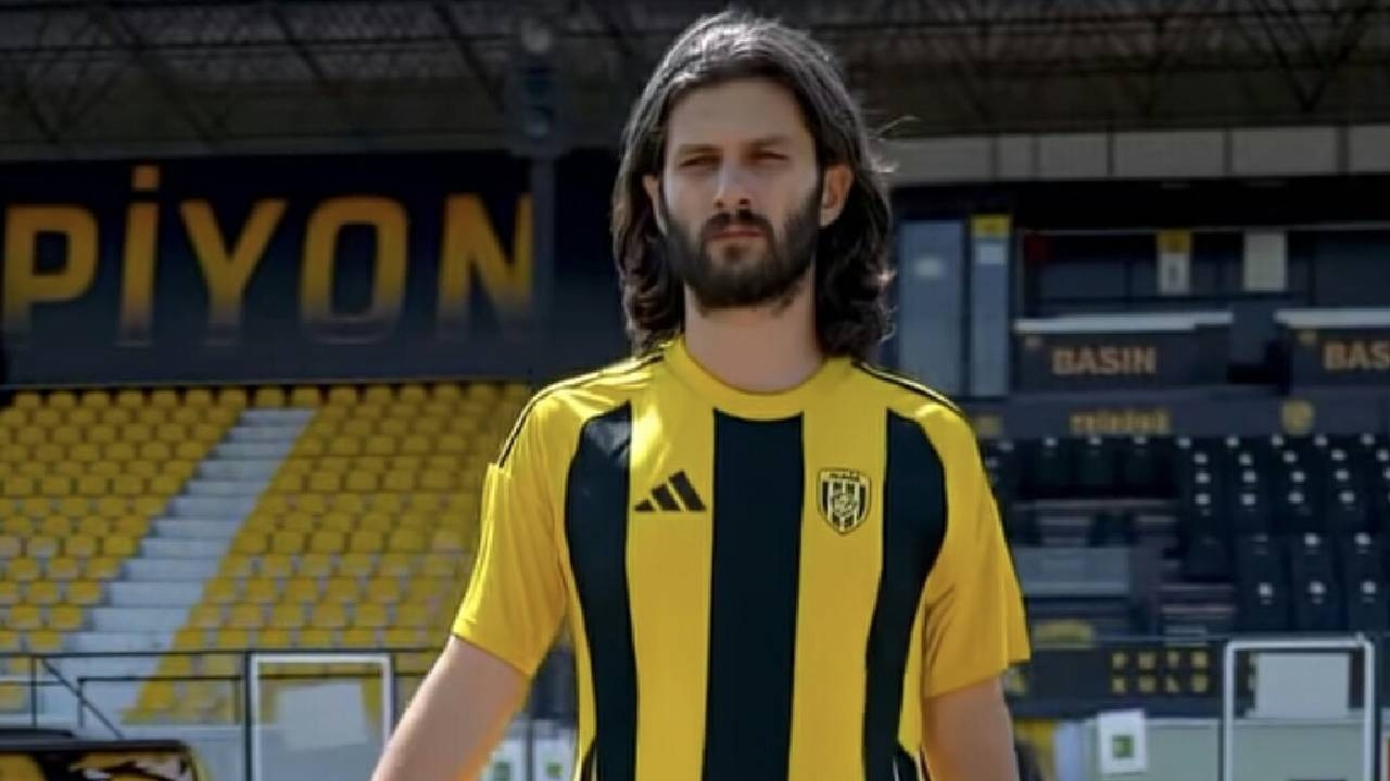 Bahis soruşturmasında İzmir'den 2 futbolcuya daha gözaltı kararı