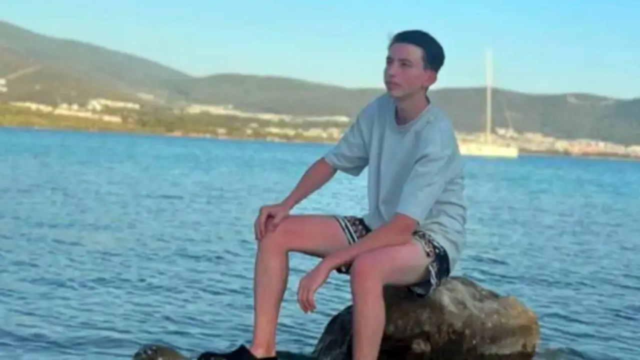 Ehliyet sınavında kalp krizi geçiren 18 yaşındaki genç hayatını kaybetti