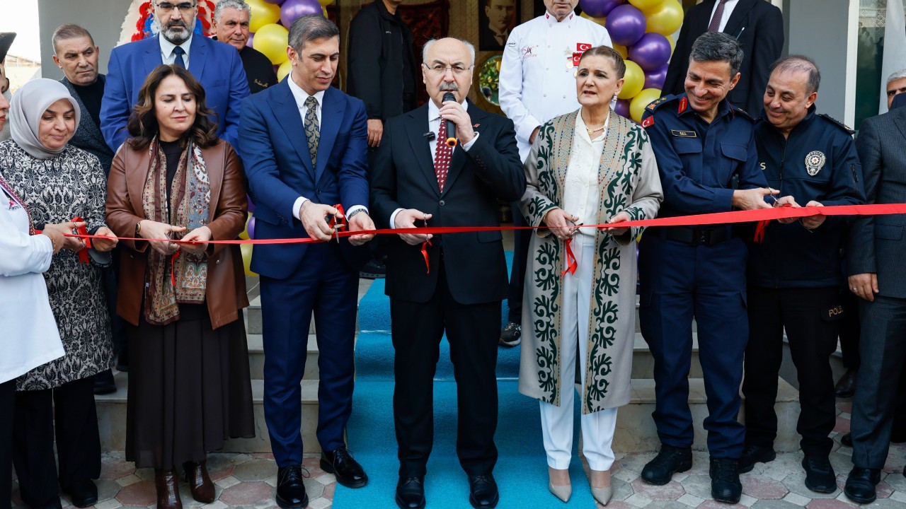 Vali Köşger, gastronomi sultanlarının kooperatifini açtı