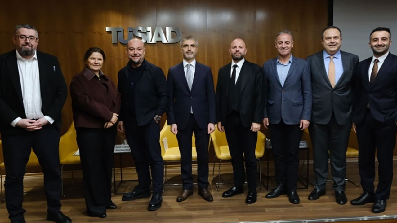 TAMF Başkanı Ahmet Şükrü Yanıkoğlu: Dört motorlu uçağı tek motorla uçuruyoruz