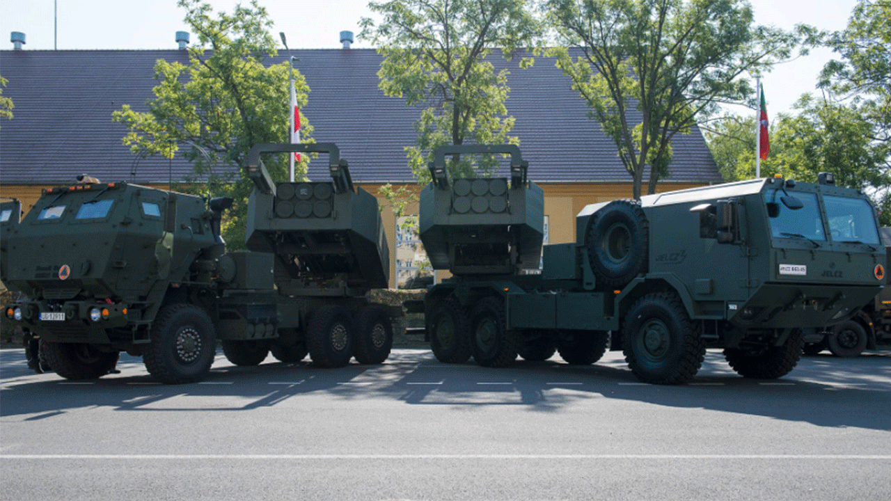 Savunmada yeni adım: Hindistan Pinaka füzesini test etti