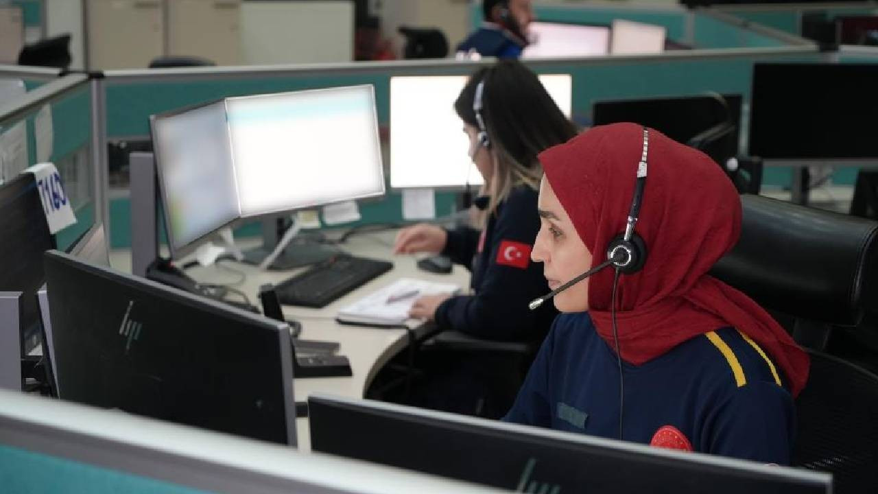 112'ye gelen çağrılar şaşkına çevirdi! Elon Musk ile görüşüp Mars'a gitmek istedi