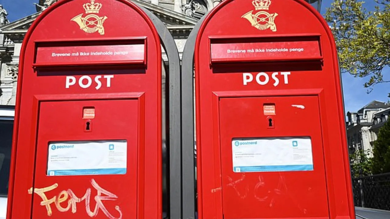 401 yıllık gelenek son buldu: Danimarka'da son mektuplar dağıtıldı