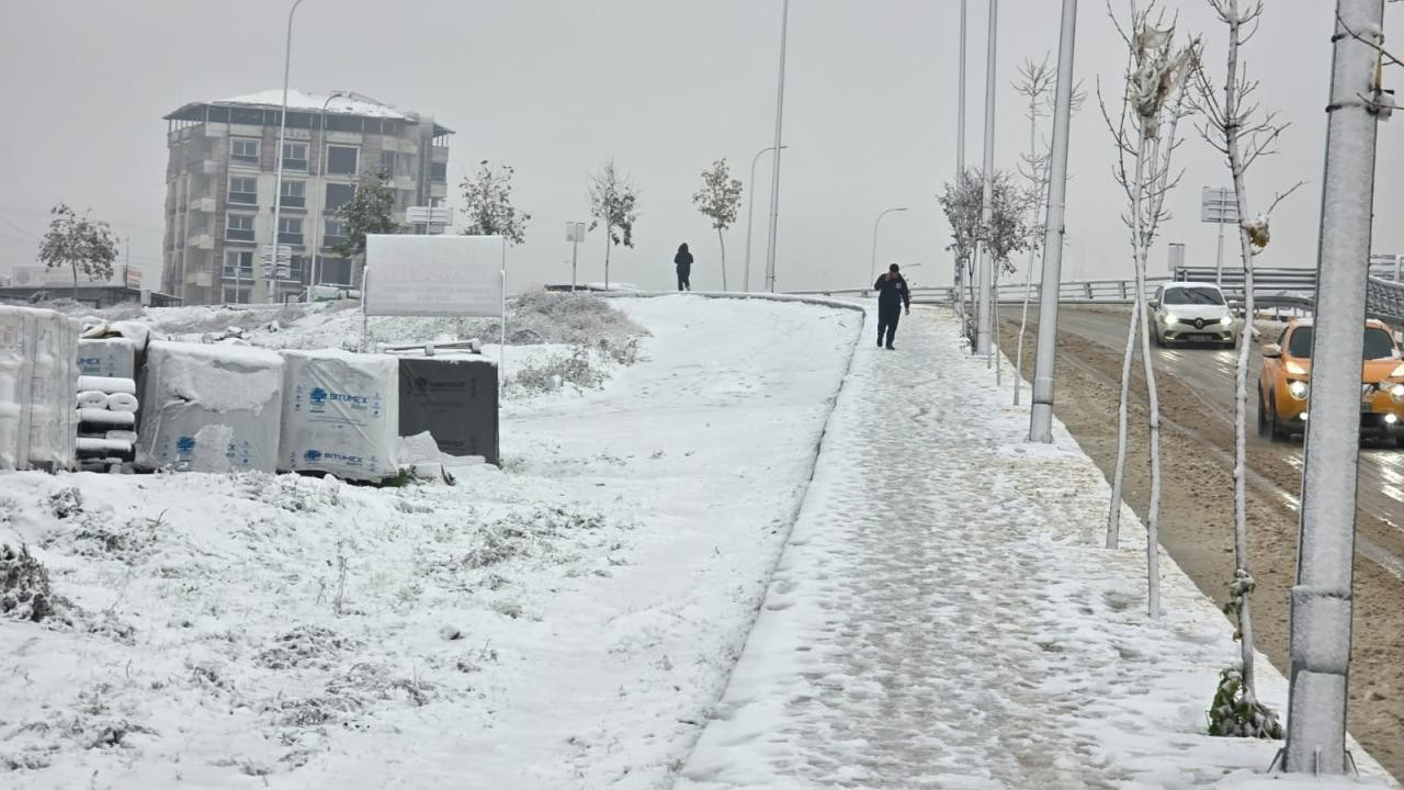 İstanbul Valiliği uyardı: İşte kar yağışının etkili olacağı ilçeler