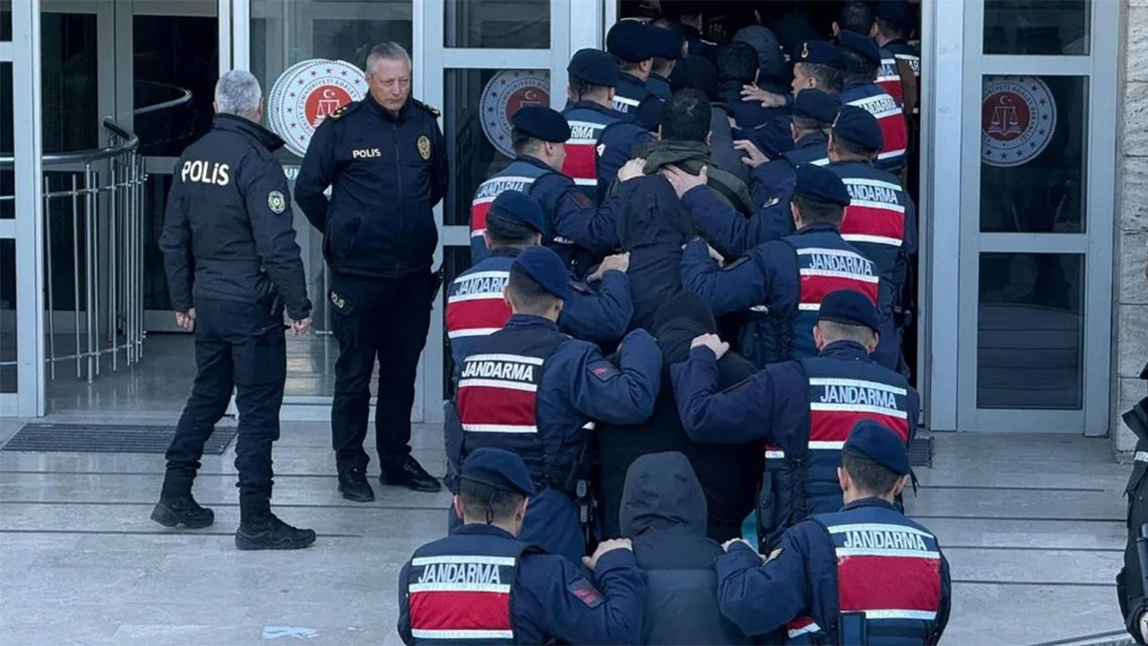 3 polisimizi şehit etmişlerdi: IŞİD operasyonunda 72 şüpheliye tutuklama talebi