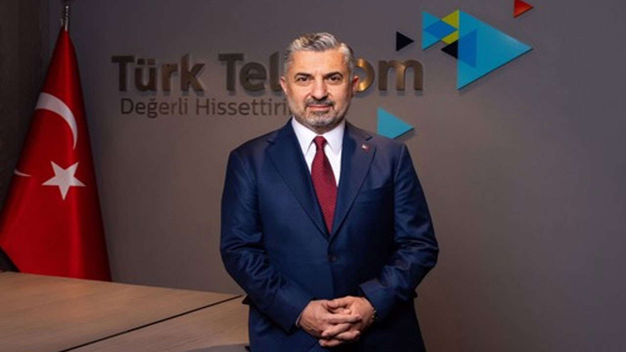 Türk Telekom CEO'su Ebubekir Şahin: Türkiye’nin dijital geleceğini inşa ediyoruz