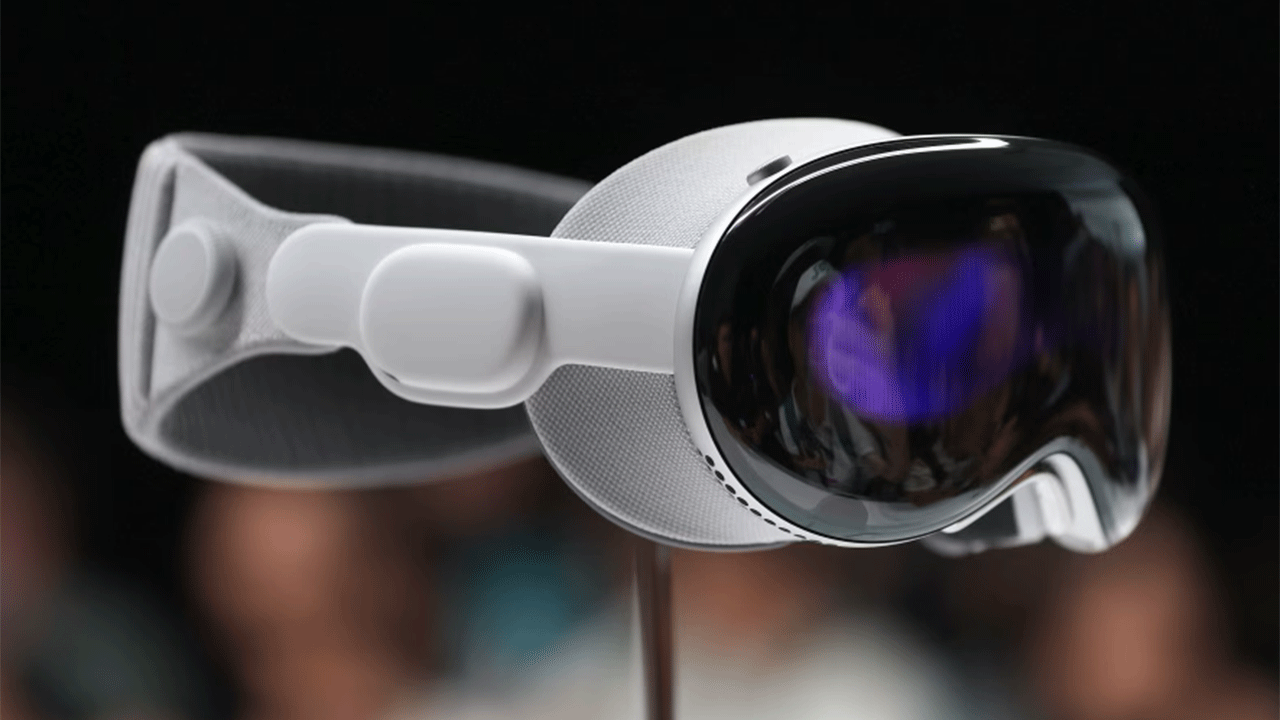 Apple Vision Pro beklenen ilgiyi göremedi: Üretim ve reklam harcamaları azaltılıyor