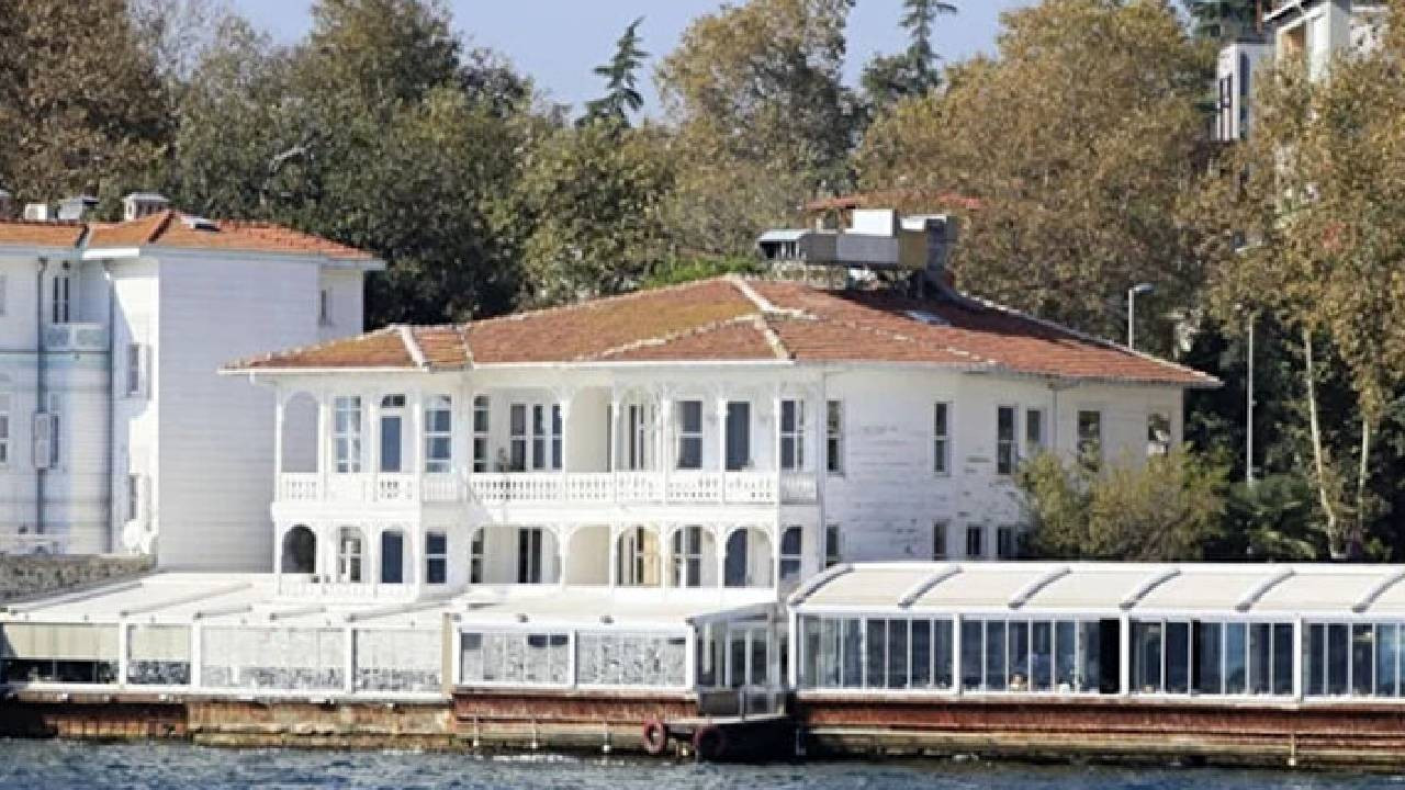 İki asırlık Burhanettin Sezerar yalısı rekor fiyatla satışta! İşte istenen ücret