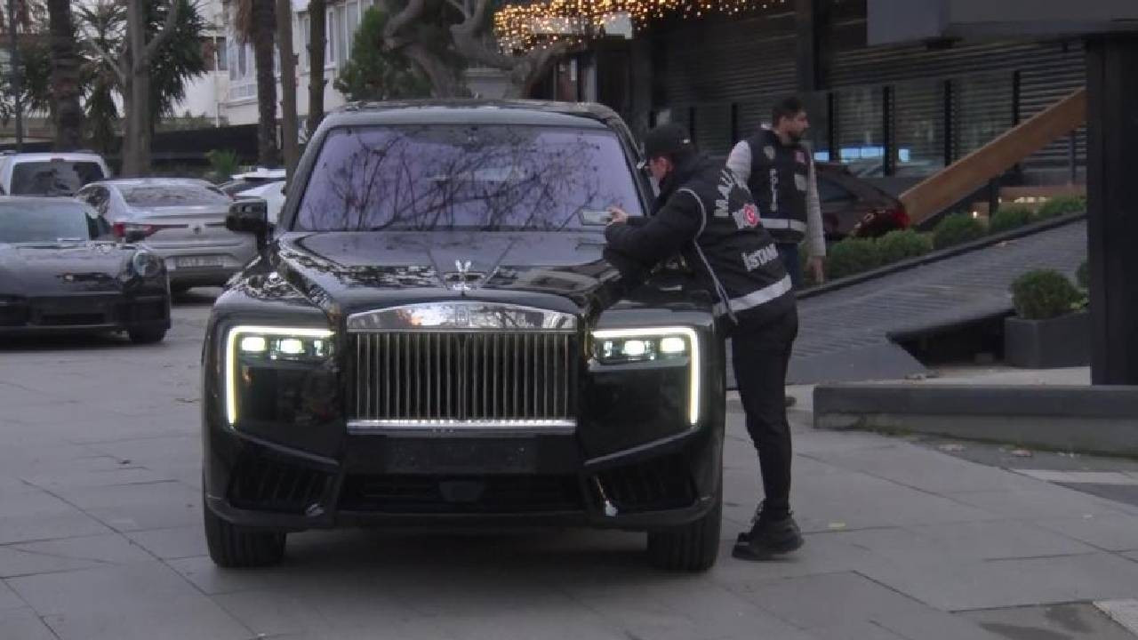 Kadıköy'de 11 milyar TL'lik vurgun iddiasıyla gündeme gelen galeriye operasyon