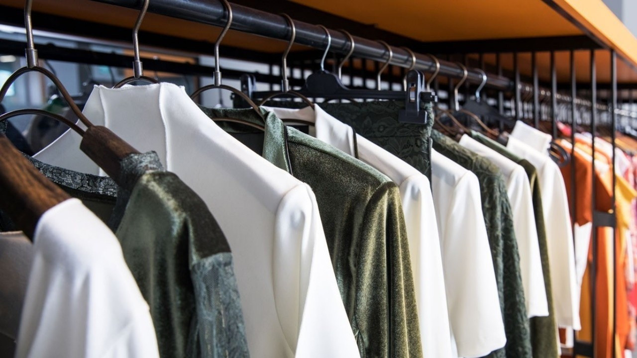 İkinci el kıyafet ithalatına izin çıktı