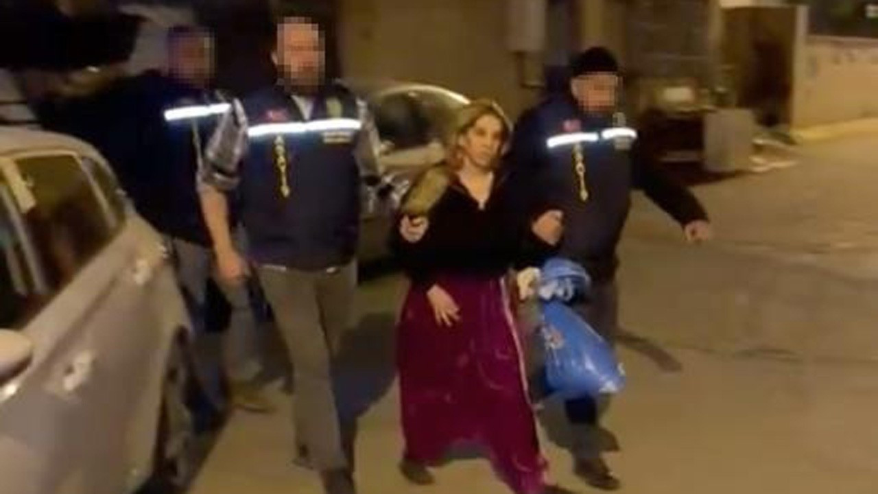 233 suç kaydı var! 216 yıl hapis cezasıyla aranan kadın yakalandı