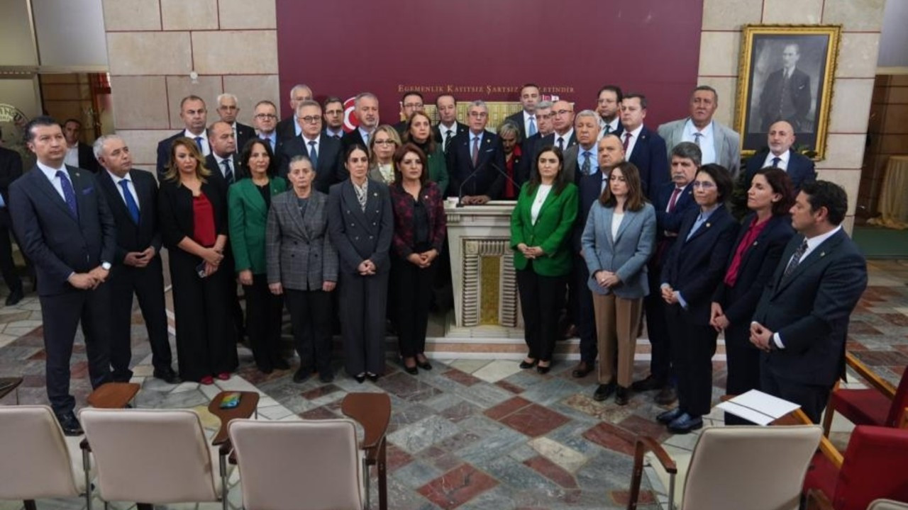 CHP'den asgari ücret ve emekli maaşı kararı