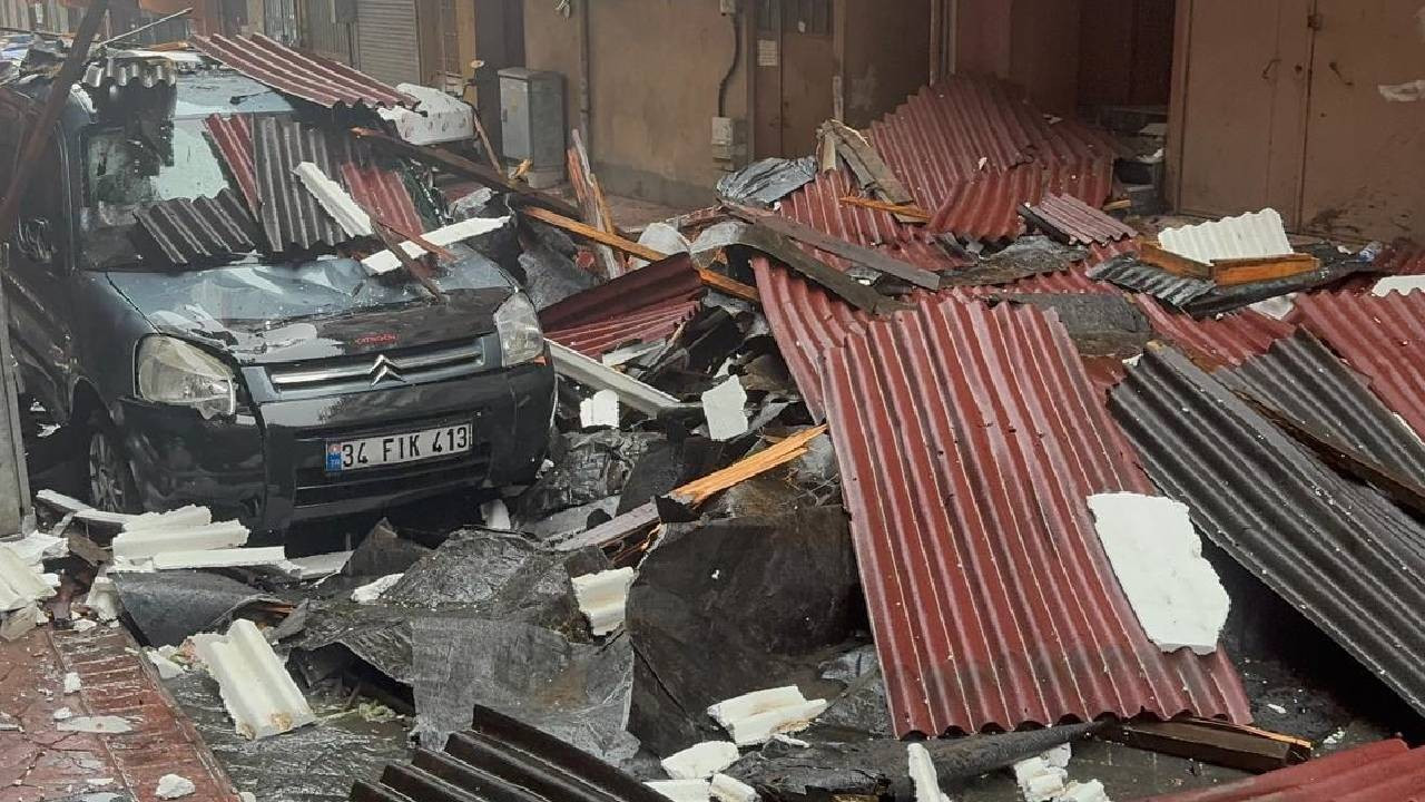 İstanbul'u fırtına vurdu