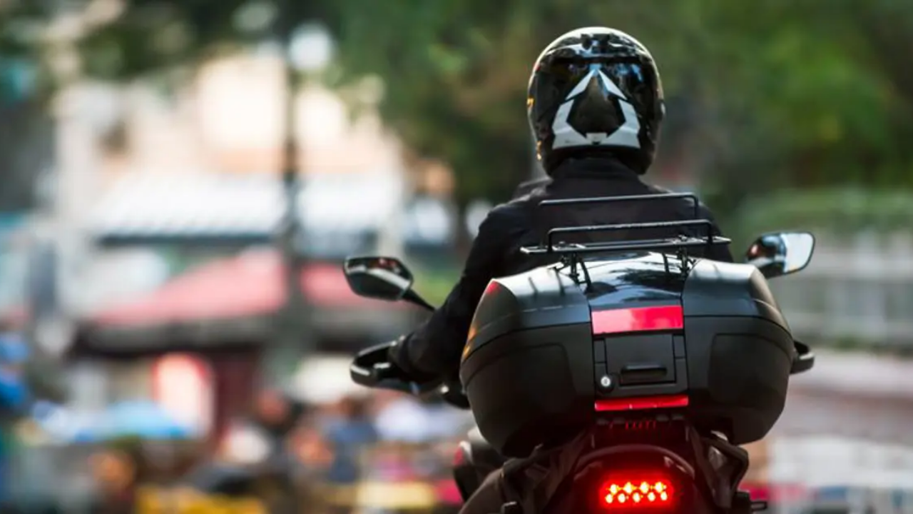 Motosiklet kasklarında ek gümrük vergisi kaldırıldı