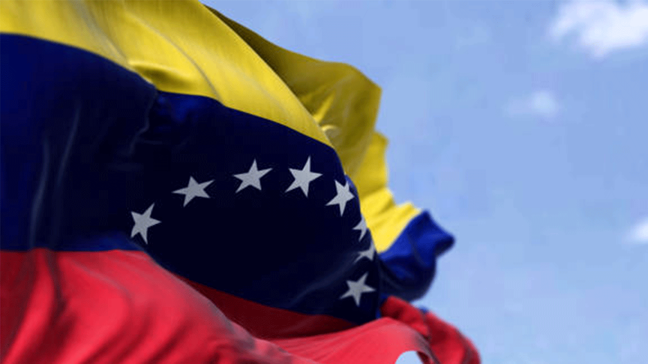 Venezuela: ABD'nin saldırılarında 100 kişi hayatını kaybetti