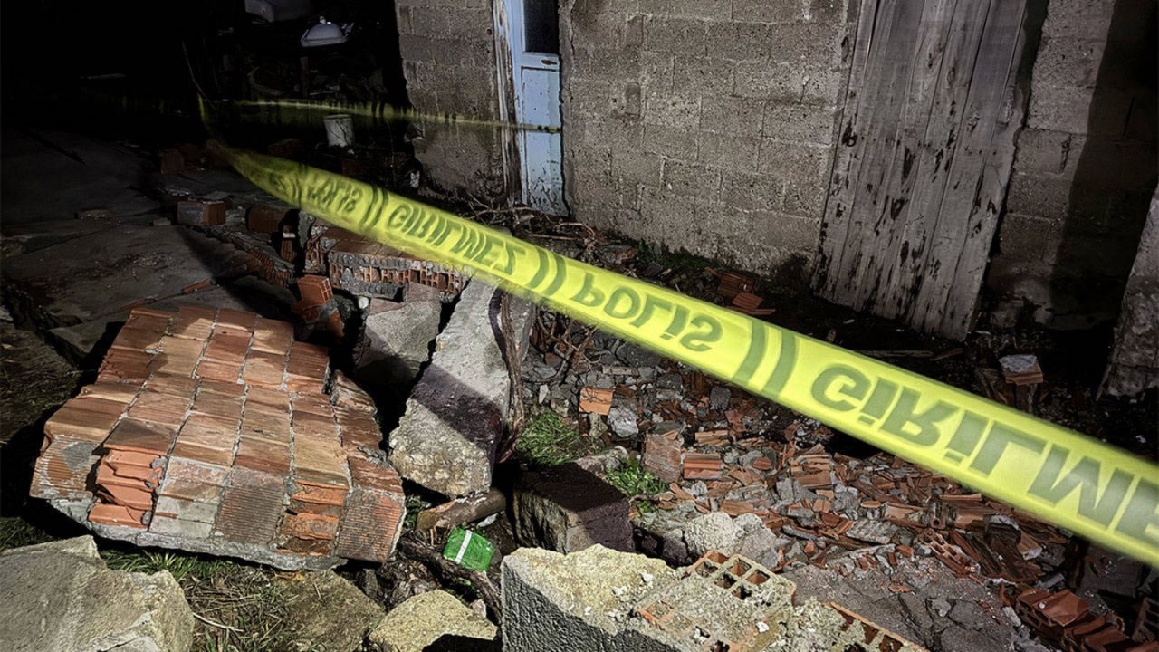 Bursa'da şiddetli lodos: Çöken duvarın altında kalan genç hayatını kaybetti