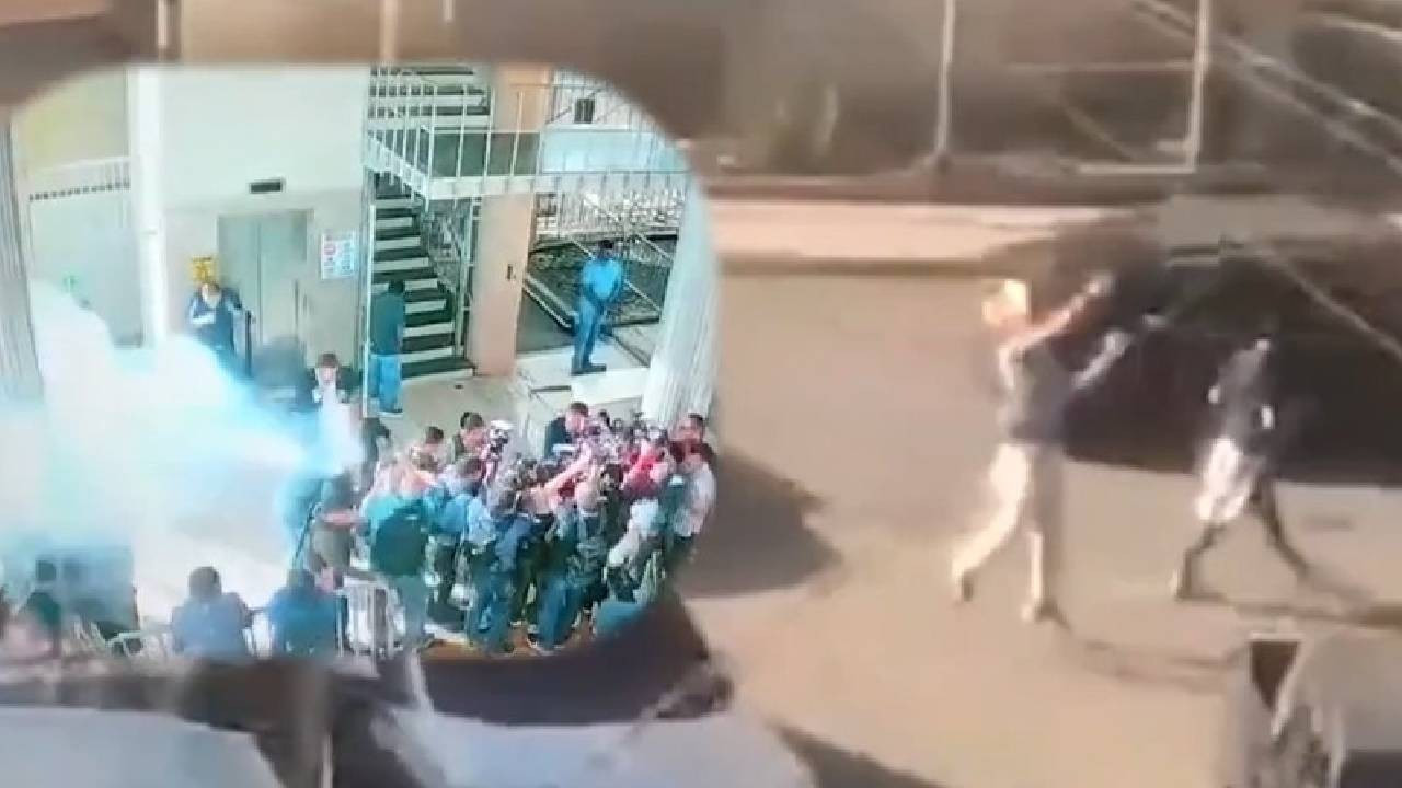 Kongre binası önünde milletvekiline patlayıcıyla saldırı (Video)