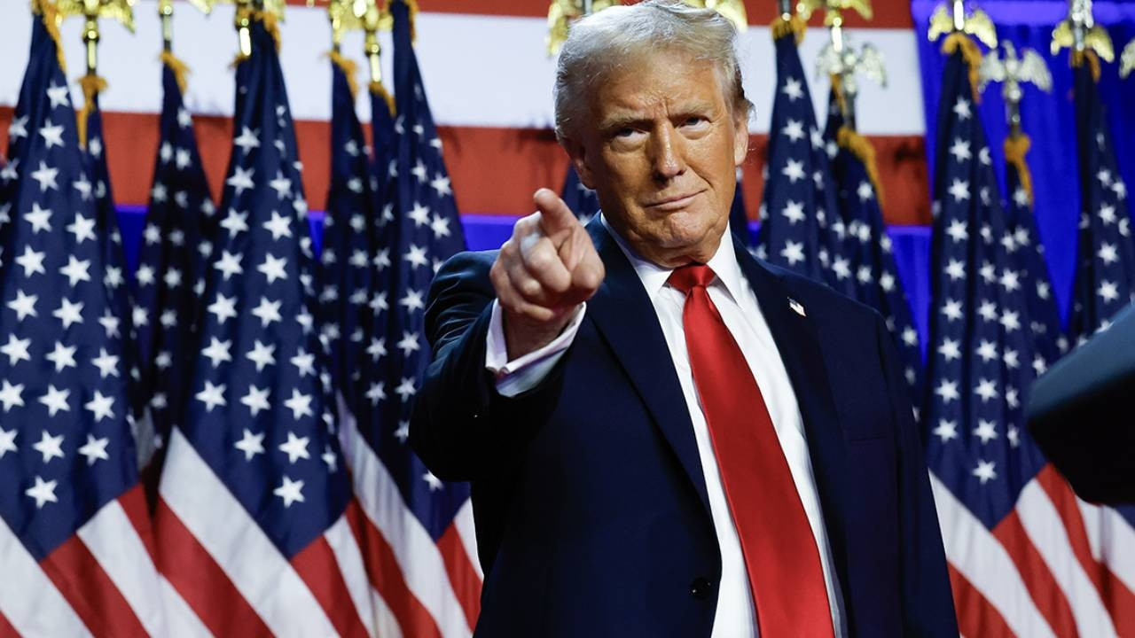 Trump'tan İran'a tehdit: Can kaybı yaşanırsa sizi çok sert vururuz