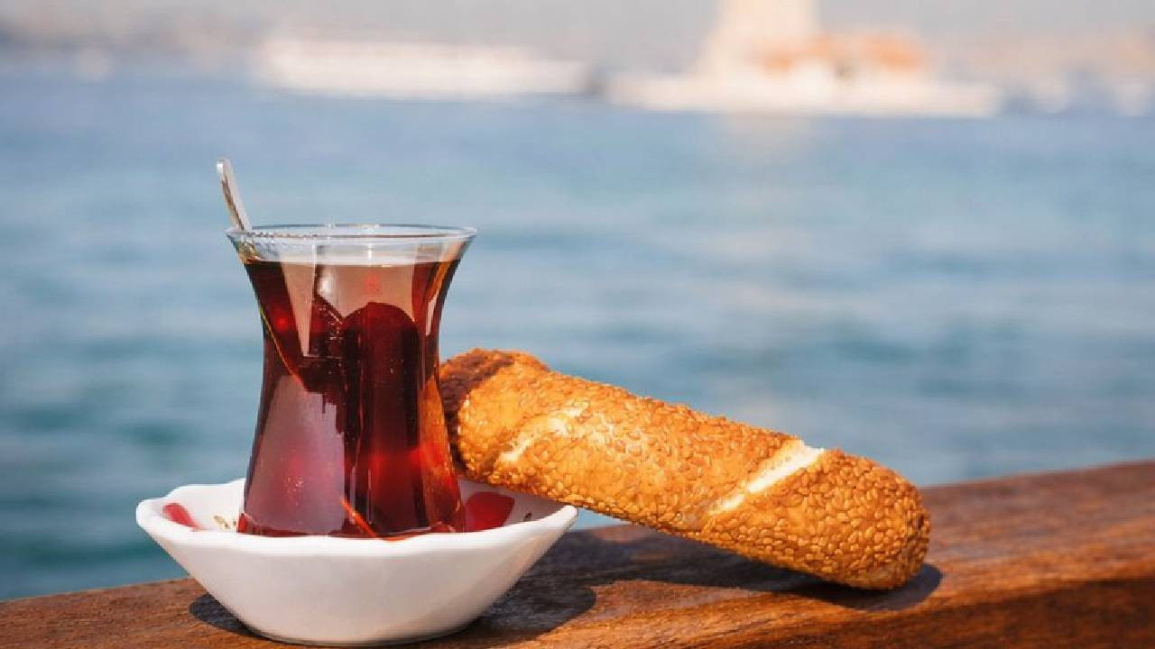 İstanbul'da vapur kafeler kalkıyor mu? Açıklama geldi