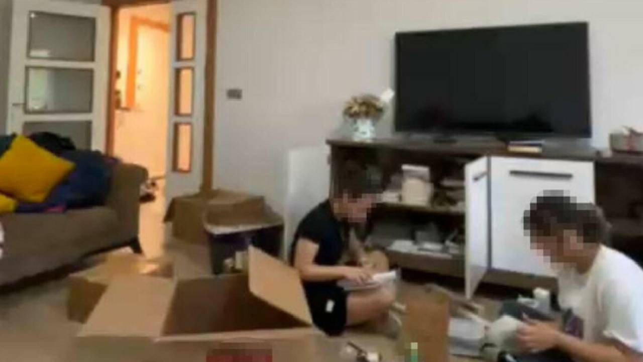 Öğrencilerini evine temizlik yapmaya götüren öğretmen, adli kontrolle serbest