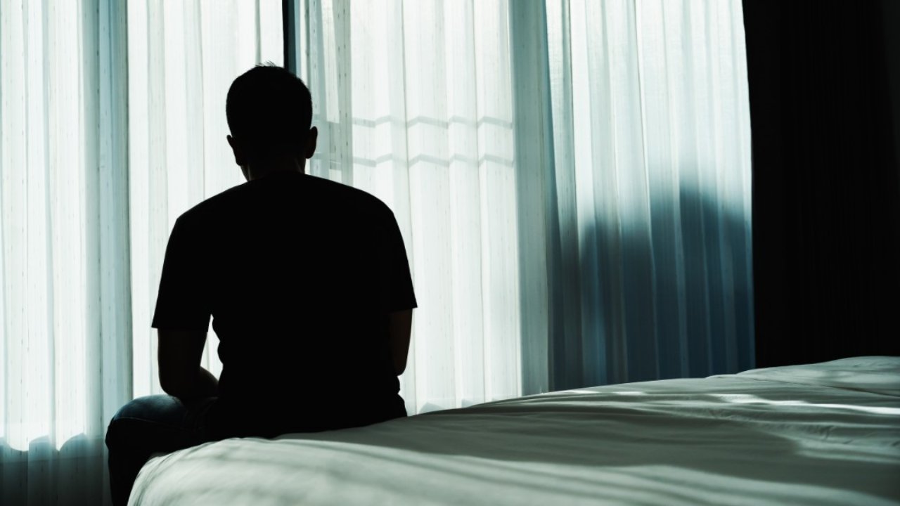 Bilim insanları araştırdı: İşte insanların en mutsuz olduğu yaş