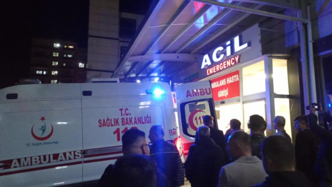 Kilis'te ısınmak için evde mangal yakan genç zehirlenerek hayatını kaybetti