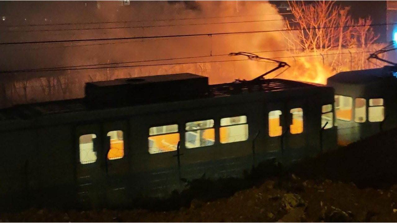 Yenibosna Metro İstasyonunda yangın paniği