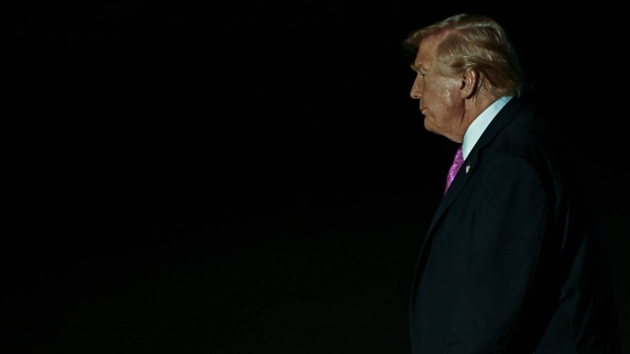 İddia: Trump, İran'a yönelik siber ve psikolojik saldırı seçeneklerini değerlendiriyor